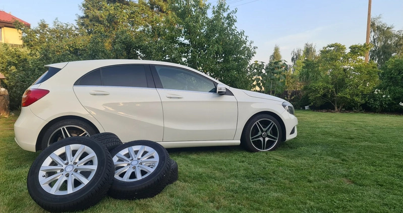 Mercedes-Benz Klasa A cena 46500 przebieg: 219811, rok produkcji 2012 z Września małe 79